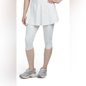 Spanx Booty Boost Active Skirt
Around Knee Leggings women's size
M New‎